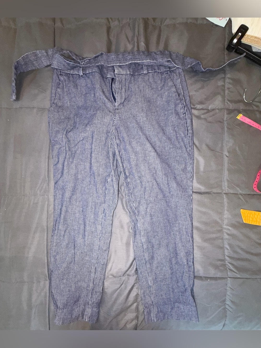 Banana Republic Avery Petite 4 Blue & White Striped Tie Waist Ankle Pants - Picture 2 of 8
